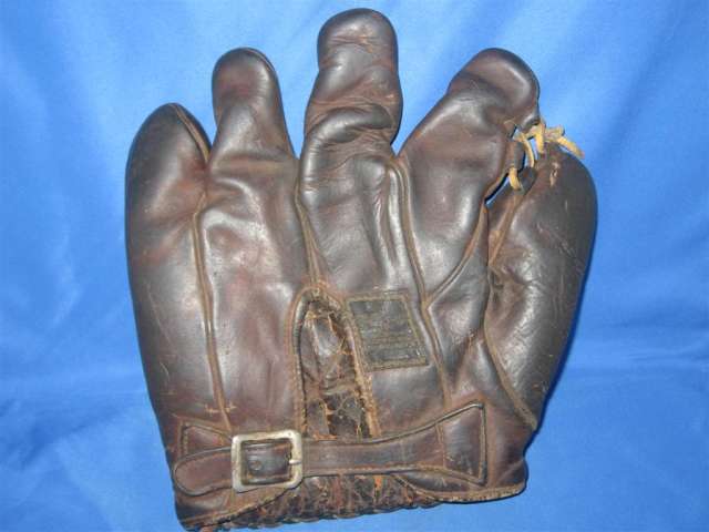 Glenn Wright Horace Partridge Back